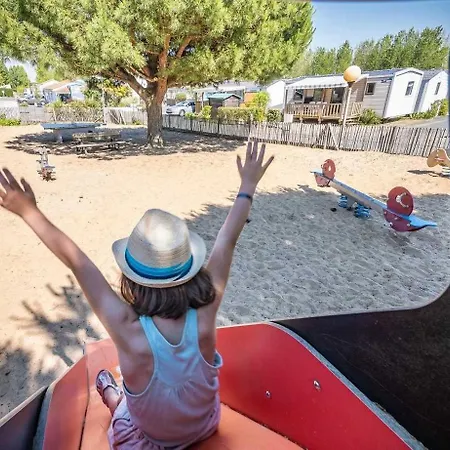 Campsite Acces Direct Plage - Camping 4 - Piscine - Eeic00